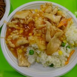 Asia Wok - Lurdy Ház Budapest - Étel/ital