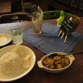 Asli Indonéz Étterem Budapest - Étel/ital