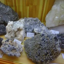 Ásványok Háza Gyöngyösoroszi - Egyéb