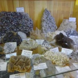 Ásványok Háza Gyöngyösoroszi - Egyéb