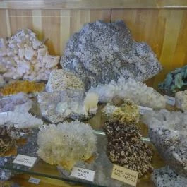 Ásványok Háza Gyöngyösoroszi - Egyéb