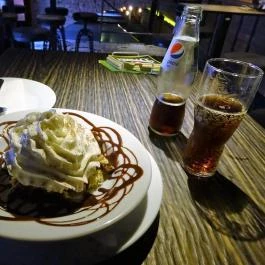 Atlantis Bisztró & Biliárd Budapest - Étel/ital