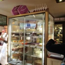 Auguszt Cukrászda Budapest - Egyéb