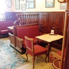 Auguszt Pavilon Budapest - Belső