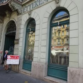 Aula Étterem Budapest - Külső kép