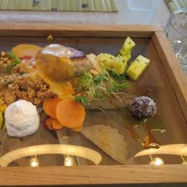 Aum Étterem Budapest - Étel/ital