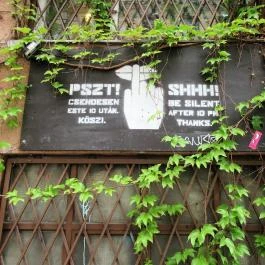 Auróra Budapest - Külső kép