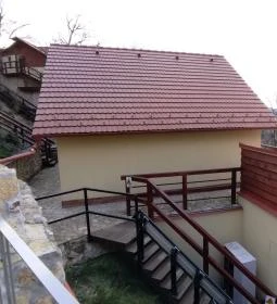 Avasi Bormúzeum és Borvendéglő