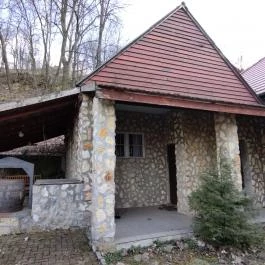Avasi Bormúzeum és Borvendéglő Miskolc - Egyéb