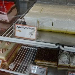 Avasi Cukrászda Miskolc - Étel/ital