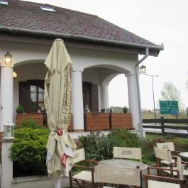 AzÉn Anyósom, Alsópáhok - Egyéb