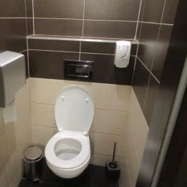 AzÉn Anyósom, Alsópáhok - Egyéb