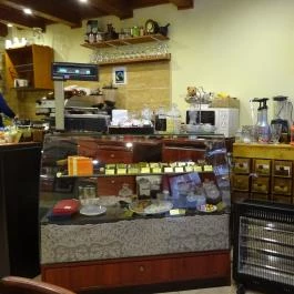 Nothing Cafe Budapest - Belső