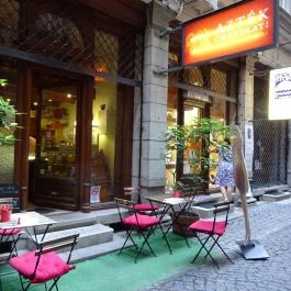 Nothing Cafe Budapest - Külső kép