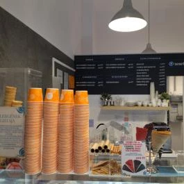 Azúr Fagylaltozó Budapest - Egyéb