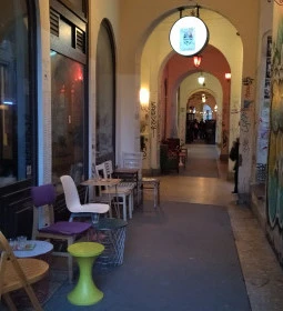 Bårom Bar