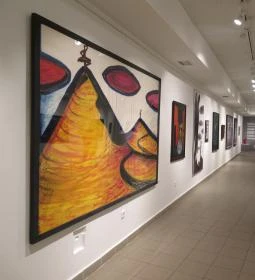 B32 Galéria & Kultúrtér