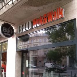 B40 Wok & Walk Budapest - Külső kép