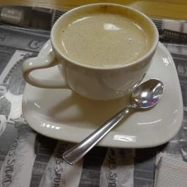 Babérlevél Gyorsétterem & Cukrászda Budapest - Étel/ital