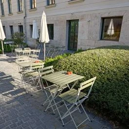 Babutzi Flórián Budapest - Külső kép