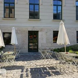 Babutzi Flórián Budapest - Külső kép