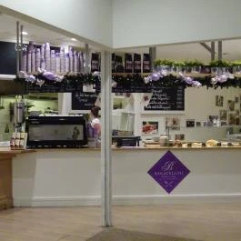 Bagatellini Budapest - Belső