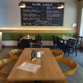 Bajor Burger & Beer Budapest - Belső