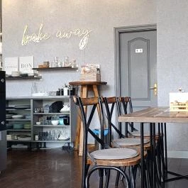 Bake Away Desszertbár, Cegléd - Belső