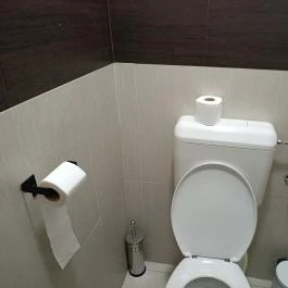 Bake Away Desszertbár, Cegléd - Mosdó