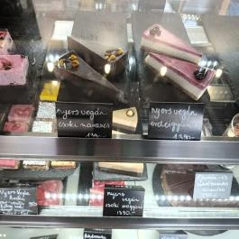 Bake Away Desszertbár, Cegléd - Étel/ital