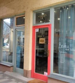 Bakka Kávézó és Mentes falatozó