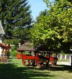 Balatonberényi Ifjúsági Tábor és Erdei Iskola 