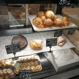 Balázs Sütöde - Lehel Csarnok Budapest - Étel/ital