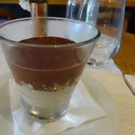 ZONA Bisztró Budapest - Étel/ital