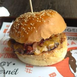 Bamba Marha Burger - Allee Budapest - Étel/ital