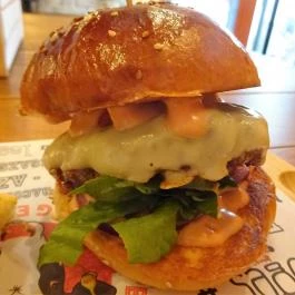 Bamba Marha Burger Oktogon Budapest - Étel/ital