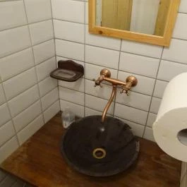 Bamba Marha Burger Oktogon Budapest - Mosdó