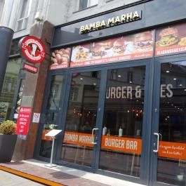 Bamba Marha Burger - Deák Ferenc tér, Budapest - Külső kép