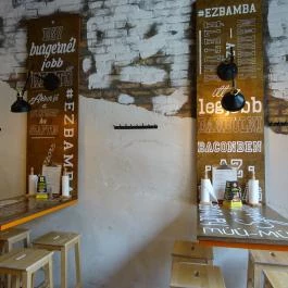 Bamba Marha Burger - Deák Ferenc tér Budapest - Belső