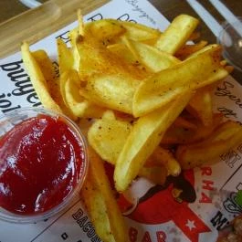 Bamba Marha Burger - Deák Ferenc tér Budapest - Étel/ital