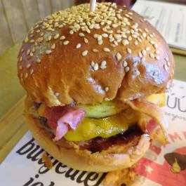 Bamba Marha Burger - Október 6. utca Budapest - Étel/ital