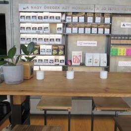 Bányai By Beans - Fény utcai Piac, Budapest - Belső