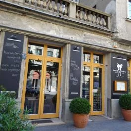 Barack & Szilva Étterem Budapest - Külső kép