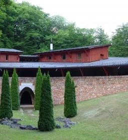 Baradla-barlang Vörös-tói Látogatóközpont