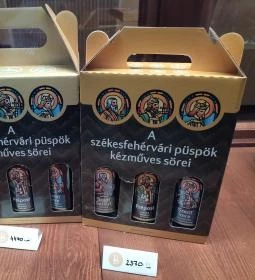 Barátok Kávézó & Teázó