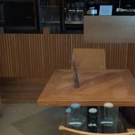 Barátok Kávézó & Teázó Székesfehérvár - Belső