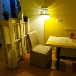 Barber's Wife Budapest - Belső