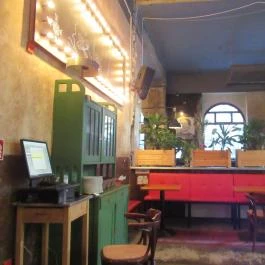 BárKA Borbár Budapest - Belső