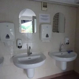 Barlang Vendéglő, Aggtelek - Mosdó