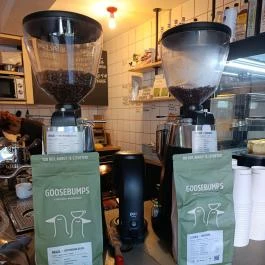 BARNIE’S | CAFÉ Speciality Coffee Shop, Budapest - Étel/ital